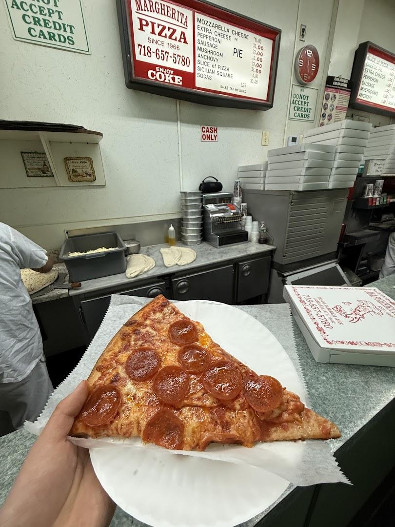 Margherita Pizza Menu image 4